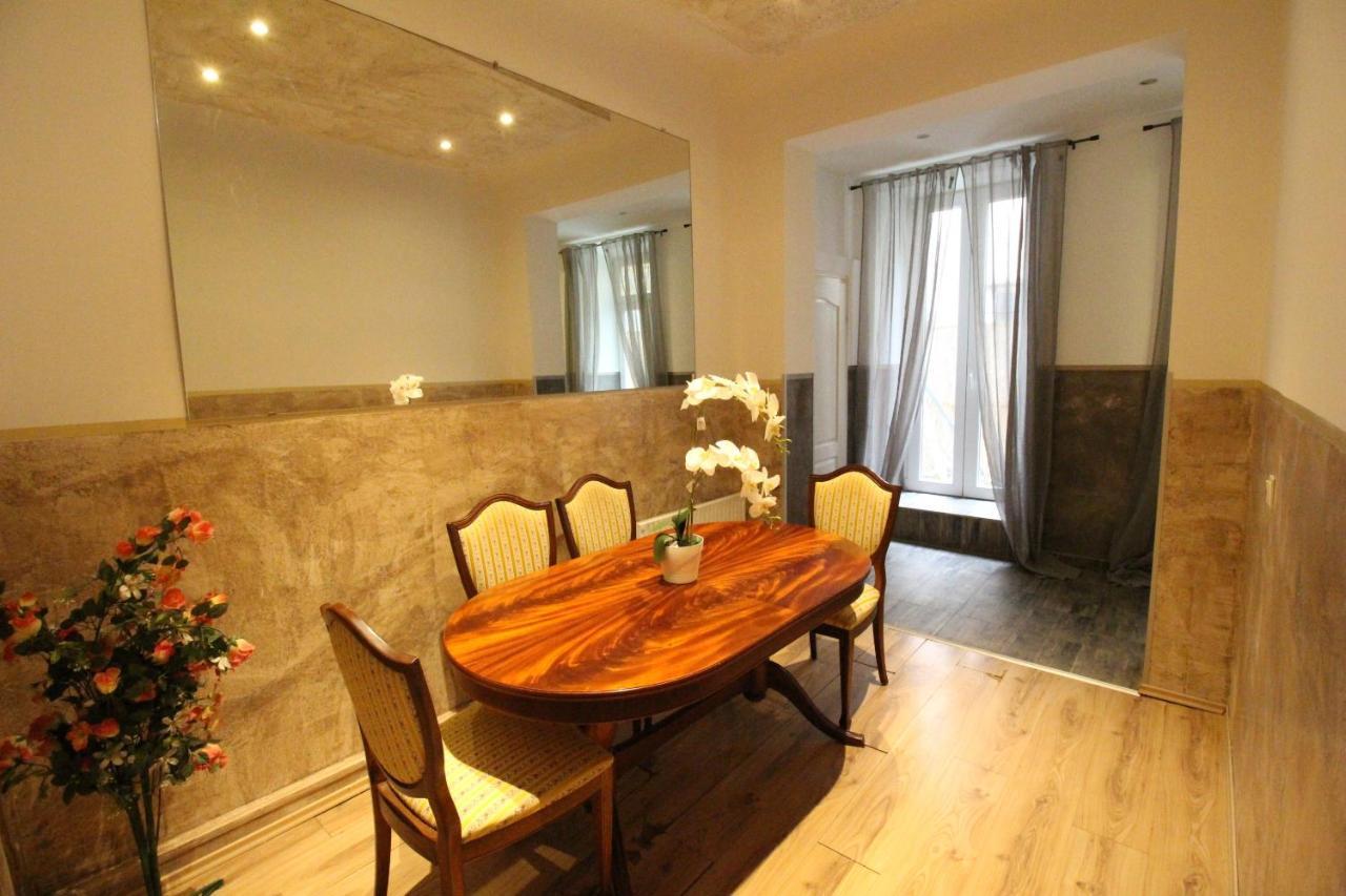 Family Quad Room Rf Viena Exterior foto
